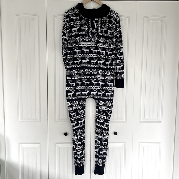 Lazy One, Onesie Pajamas with Hood and Pockets. Unisex, Size Large - Picture 2 of 8